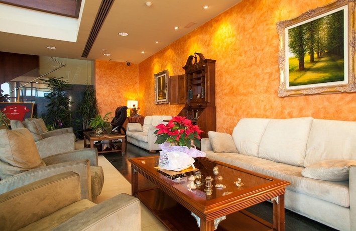 Imagen de los interiores del Hotel Villa De Almazán. Foto 19