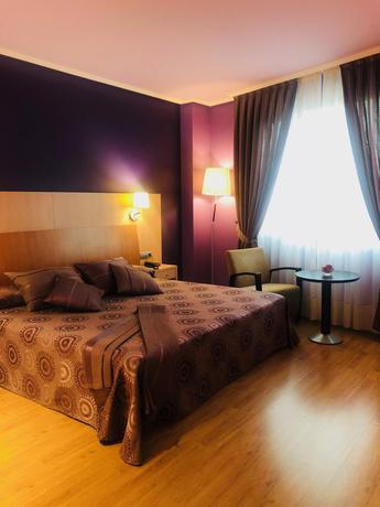 Imagen de la habitación del Hotel Villa De Benavente. Foto 3