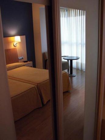 Imagen de la habitación del Hotel Villa De Benavente. Foto 5