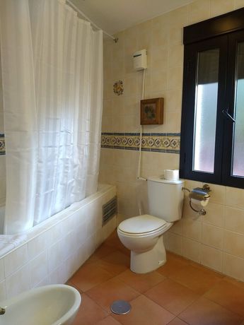 Imagen de la habitación del Hotel Villa De Berzocana. Foto 14