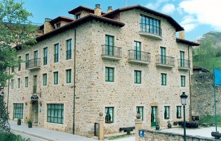 Imagen general del Hotel Villa De Cabrales, Cabrales. Foto 3