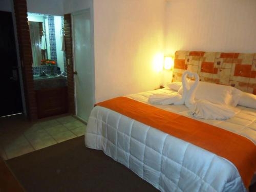 Imagen de la habitación del Hotel Villa De Cortez. Foto 10