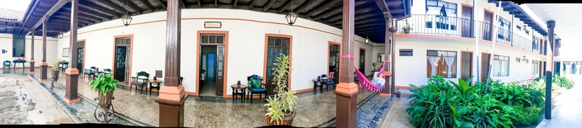 Imagen de los interiores del Hotel Villa De Flores. Foto 12