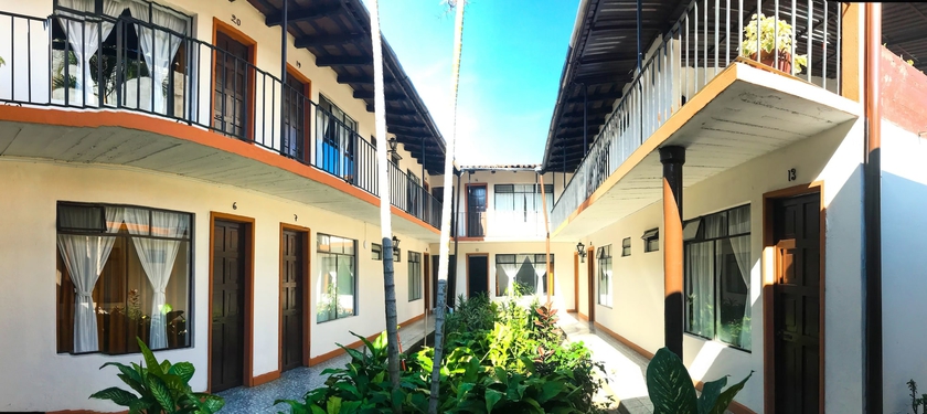 Imagen de los interiores del Hotel Villa De Flores. Foto 19