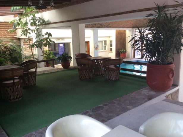 Imagen de los interiores del Hotel Villa De La Plata. Foto 9
