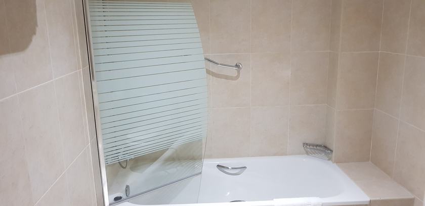 Imagen de la habitación del Hotel Villa De Llanes. Foto 10