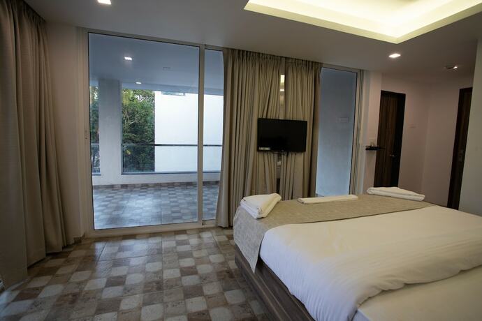 Imagen general del Hotel Villa De Orange. Foto 6