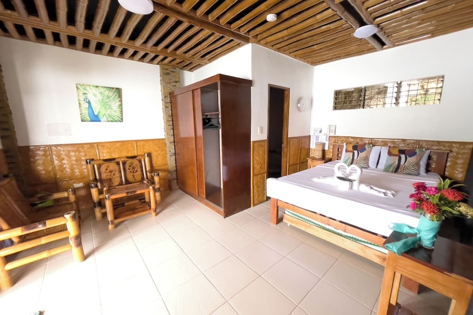 Imagen de la habitación del Hotel Villa De Pico Highland Beach Resort. Foto 11