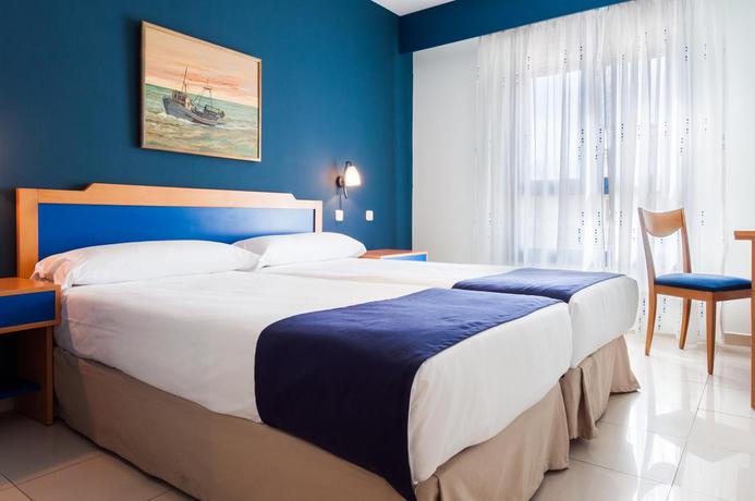 Imagen de la habitación del Hotel Villa De Pinto. Foto 4