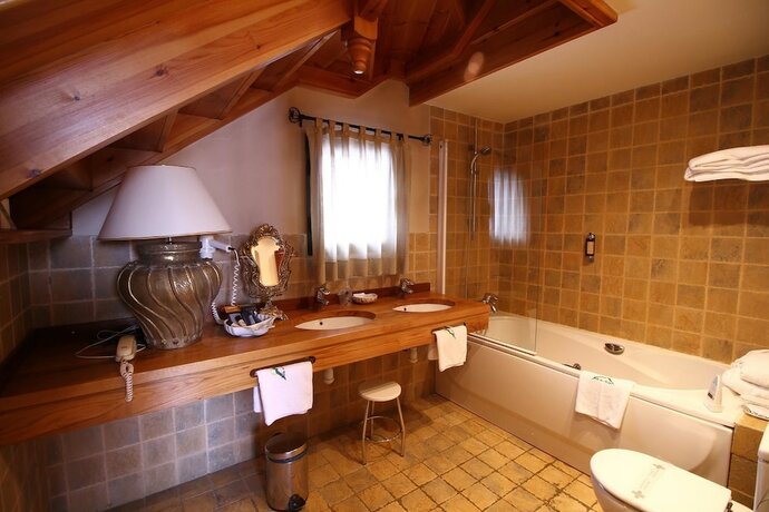 Imagen de la habitación del Hotel Villa De Sallent 3. Foto 20