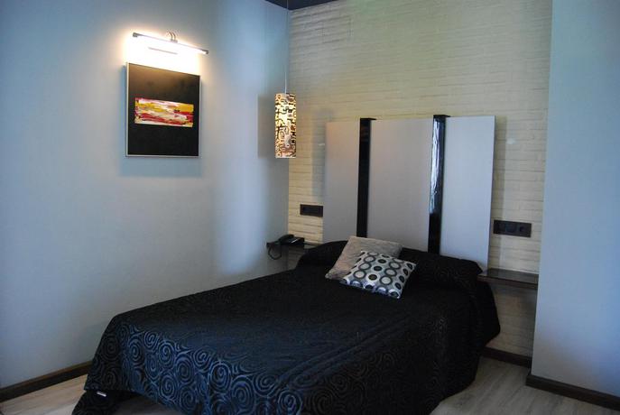 Imagen general del Hotel Villa De Setenil. Foto 7