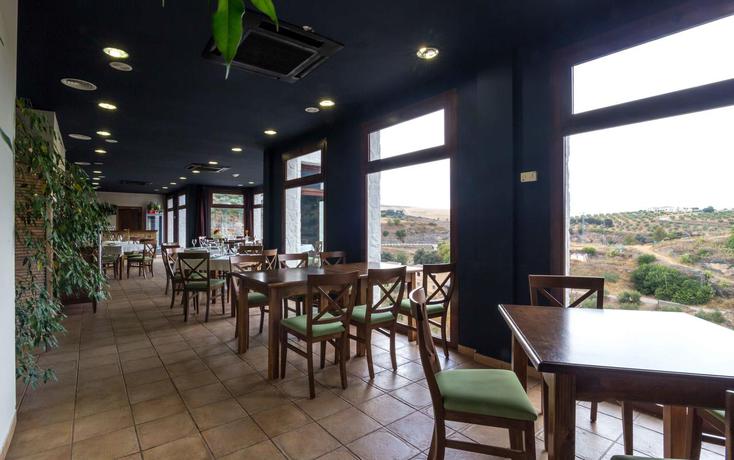 Imagen general del Hotel Villa De Setenil. Foto 12