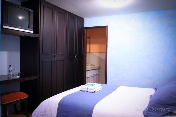 Imagen de la habitación del Hotel Villa De Tacvnga. Foto 2