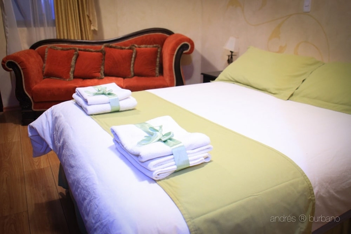 Imagen de la habitación del Hotel Villa De Tacvnga. Foto 3