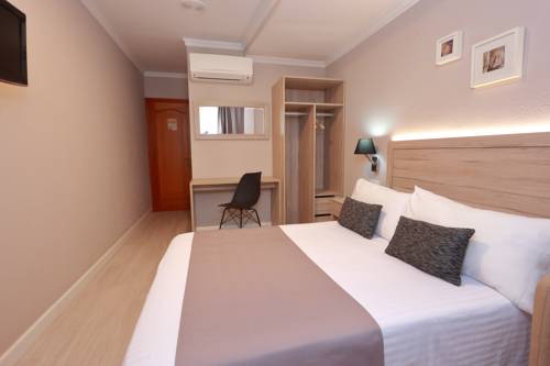 Imagen de la habitación del Hotel Villa De Verín. Foto 3