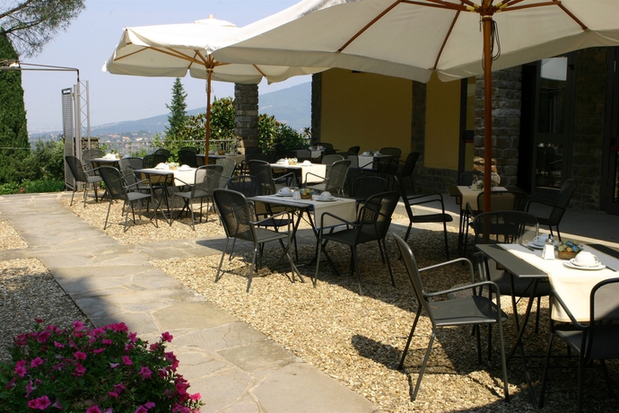 Imagen del bar/restaurante del Hotel Villa Dei Bosconi. Foto 1