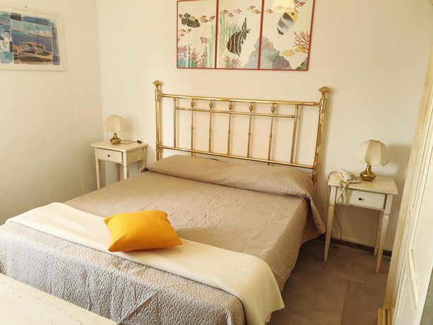 Imagen de la habitación del Hotel Villa Dei Gerani. Foto 8