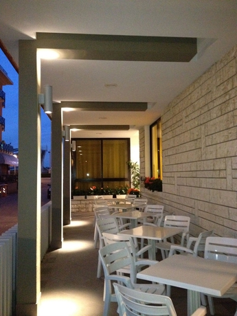 Imagen general del Hotel Villa Dei Gerani, Viserba. Foto 1