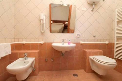 Imagen de la habitación del Hotel Villa Dei Misteri. Foto 3