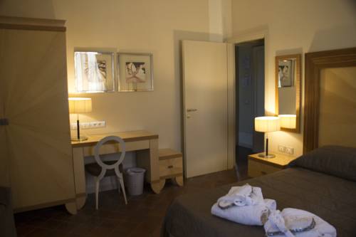 Imagen de la habitación del Hotel Villa Dei Tigli 920 Liberty Resort. Foto 9