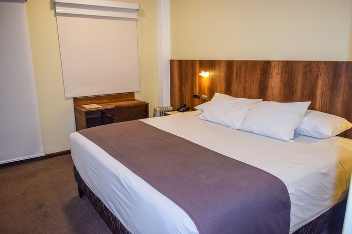 Imagen de la habitación del Hotel Villa Del Carmen. Foto 5