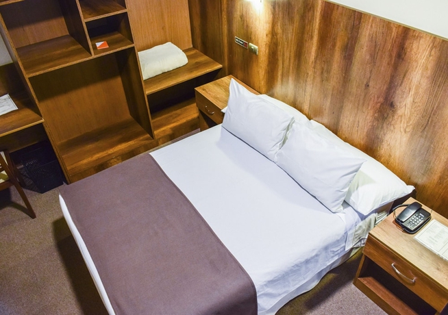 Imagen de la habitación del Hotel Villa Del Carmen. Foto 12