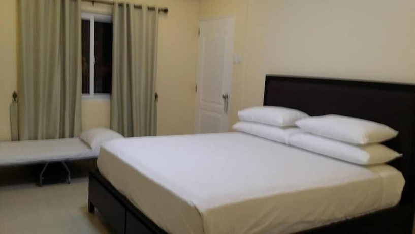 Imagen de la habitación del Hotel Villa Del Faro. Foto 3