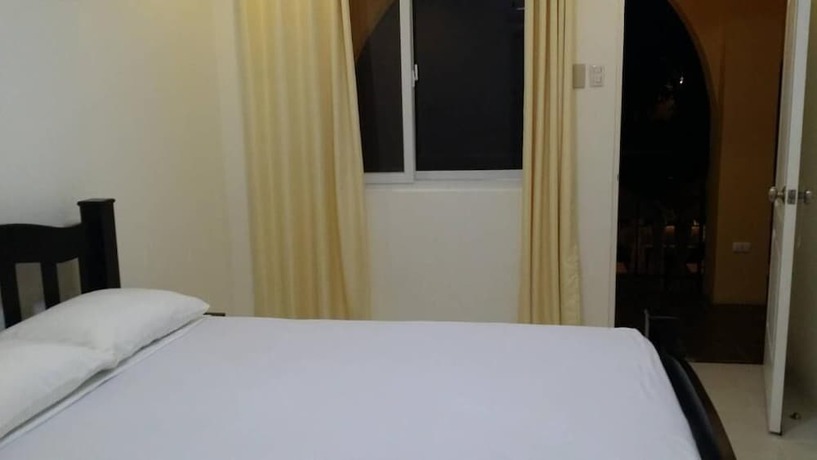 Imagen de la habitación del Hotel Villa Del Faro. Foto 8