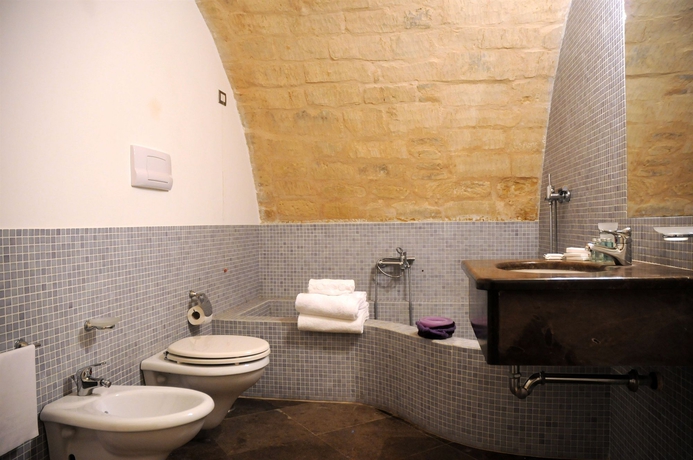 Imagen de la habitación del Hotel Villa Del Lauro. Foto 3