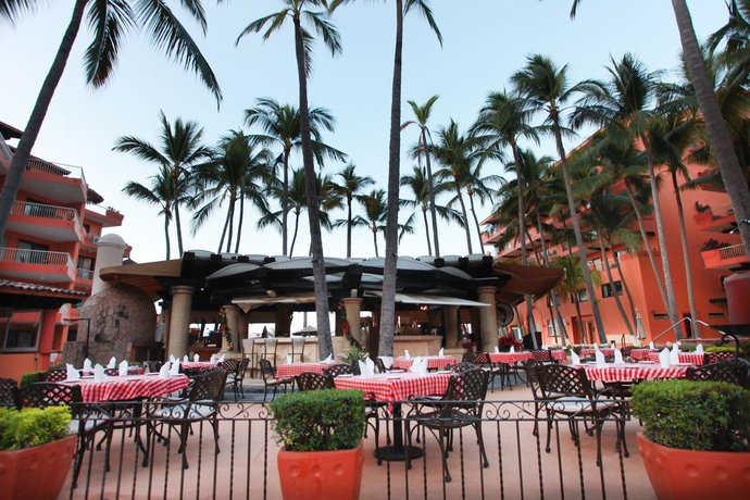 Imagen del bar/restaurante del Hotel Villa Del Mar Resort & Spa. Foto 13