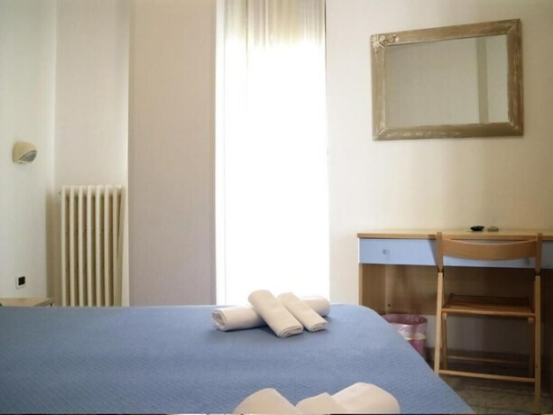 Imagen de la habitación del Hotel Villa Del Mare, Senigallia. Foto 36