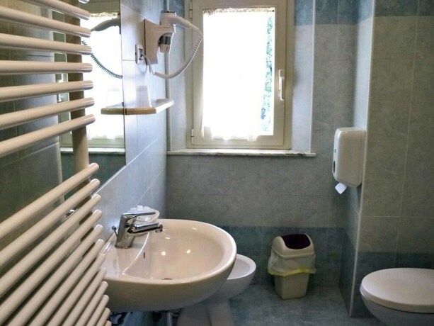 Imagen de la habitación del Hotel Villa Del Mare, Senigallia. Foto 37