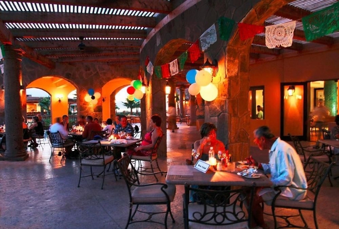 Imagen del bar/restaurante del Hotel Villa Del Palmar At The Islands Of Loreto. Foto 1