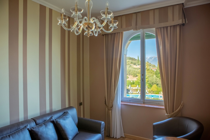 Imagen de la habitación del Hotel Villa Del Sogno. Foto 16