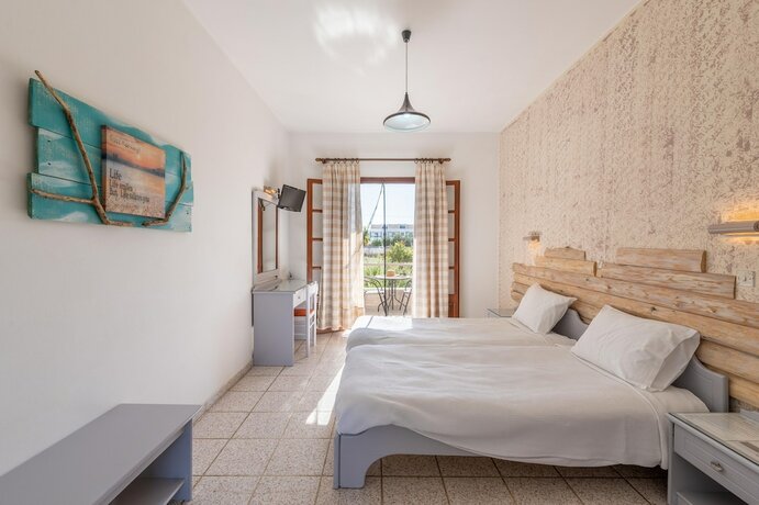 Imagen de la habitación del Hotel Villa Del Sol Corfu. Foto 20
