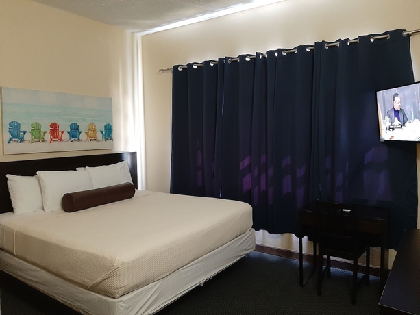 Imagen de la habitación del Hotel Villa Del Sol, Isla Verde. Foto 9