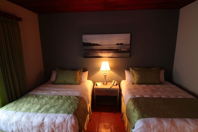 Imagen de la habitación del Hotel Villa Del Sue&ntilde;o. Foto 7