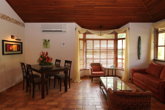 Imagen de la habitación del Hotel Villa Del Sue&ntilde;o. Foto 14