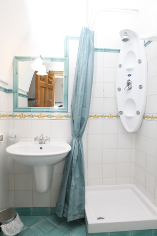 Imagen de la habitación del Hotel Villa Della Porta. Foto 12