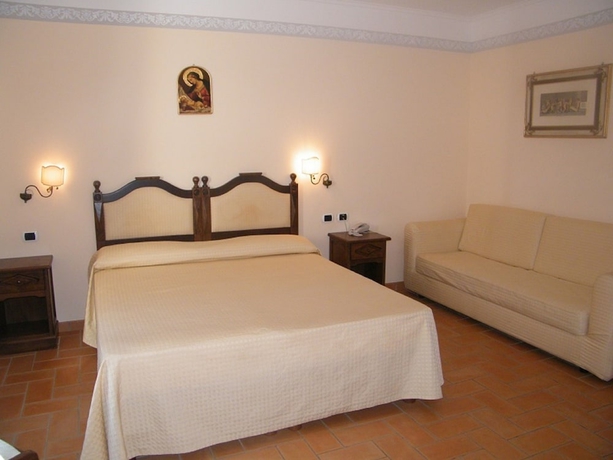 Imagen de la habitación del Hotel Villa Delle Meraviglie. Foto 10