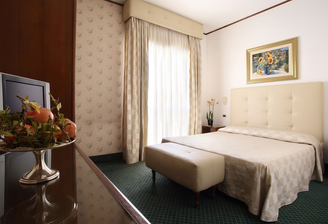 Imagen de la habitación del Hotel Villa Delle Rose, Pescia. Foto 7