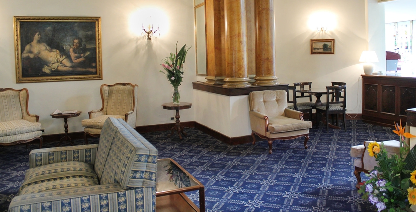 Imagen de los interiores del Hotel Villa Delle Rose, Termini. Foto 14