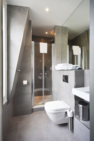 Imagen de la habitación del Hotel Villa Des Princes. Foto 11