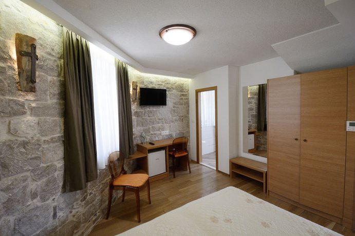 Imagen de la habitación del Hotel Villa Desideria. Foto 5