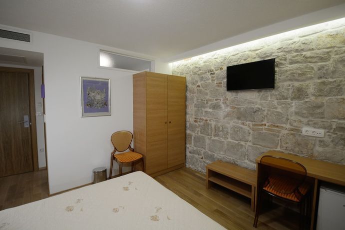 Imagen de la habitación del Hotel Villa Desideria. Foto 12