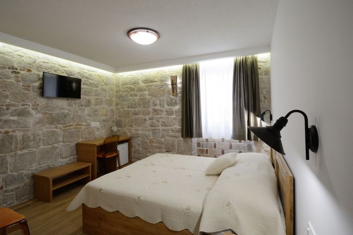 Imagen de la habitación del Hotel Villa Desideria. Foto 15