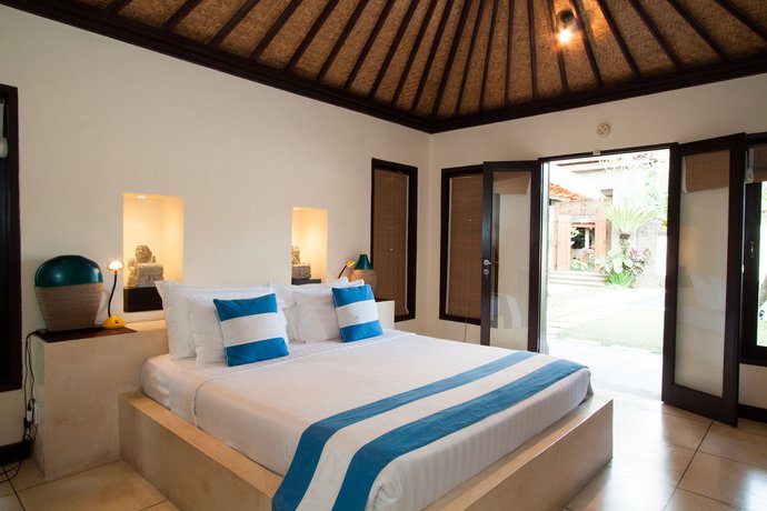 Imagen de la habitación del Hotel Villa Dewata Seminyak. Foto 14
