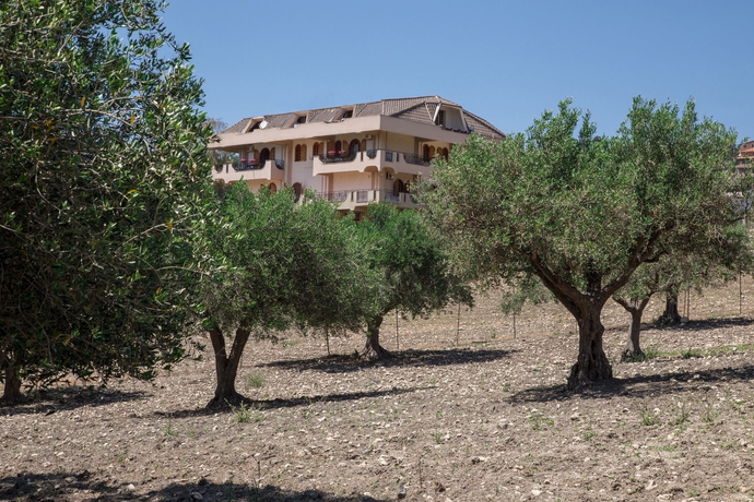 Imagen de los exteriores del Hotel Villa Diana, Agrigento. Foto 12