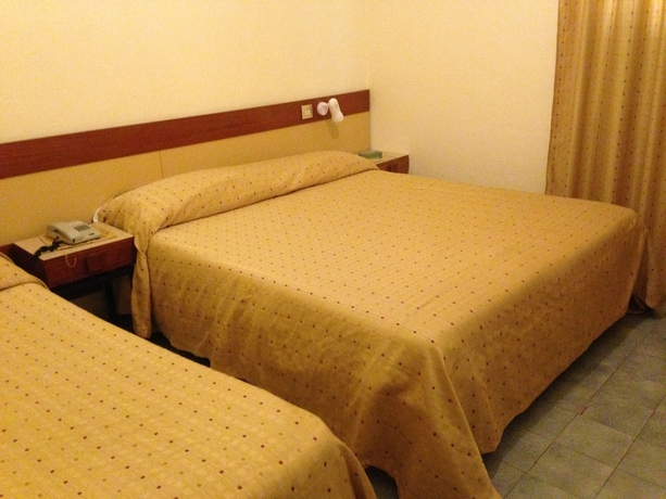Imagen de la habitación del Hotel Villa Diana, Ischia. Foto 4