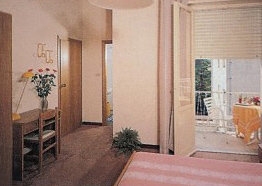 Imagen de la habitación del Hotel Villa Diana Marina. Foto 3